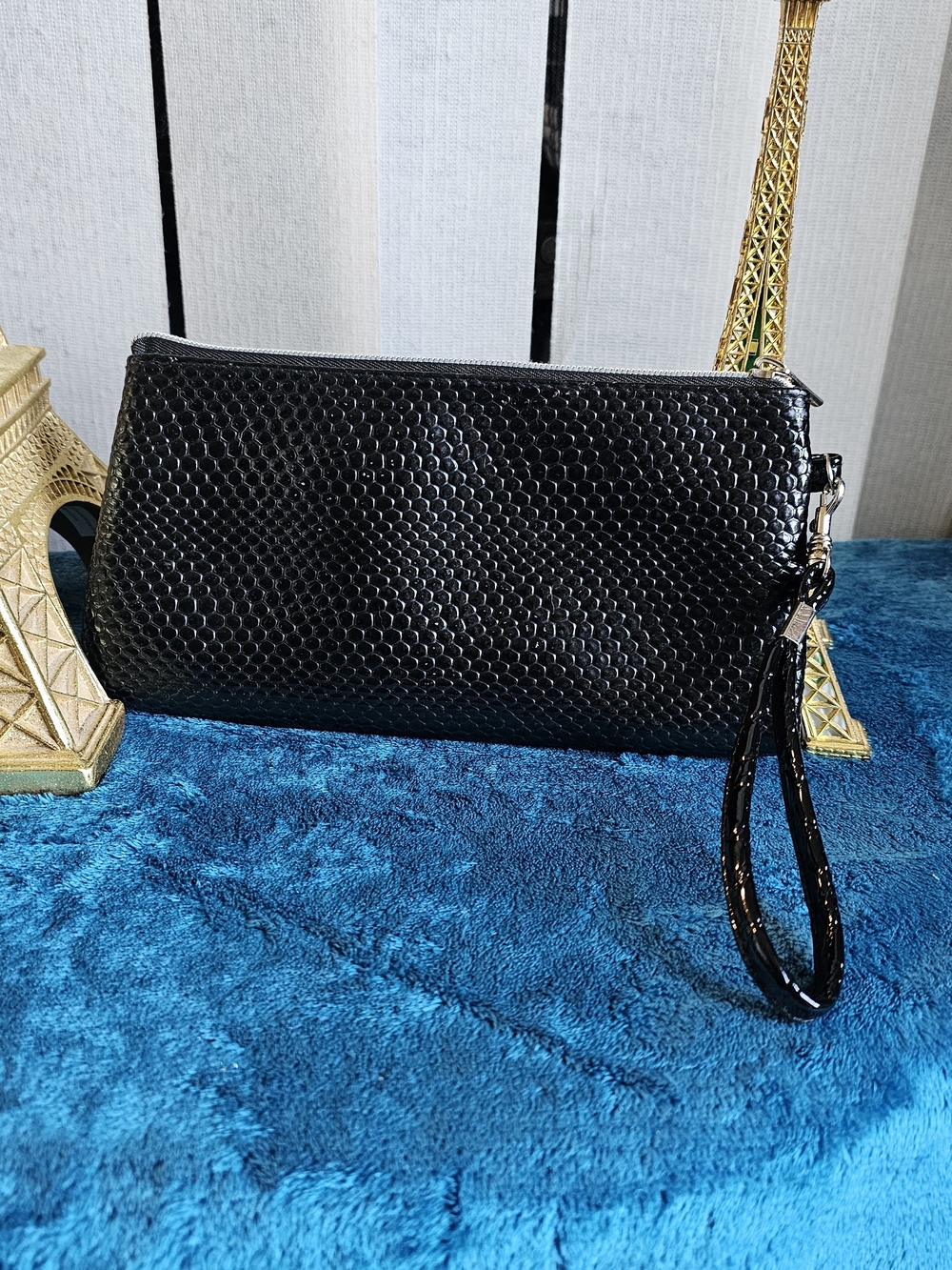 Black Textured Wristlet Clutch - Unbranded